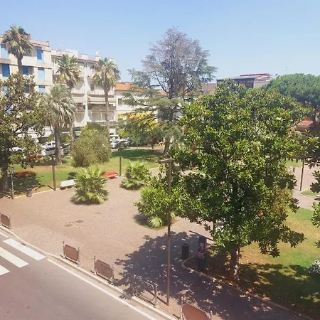 La Casina Di Laura Follonica