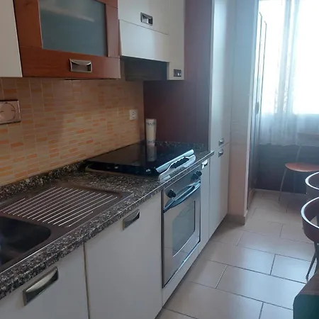 La Casina Di Laura Apartment